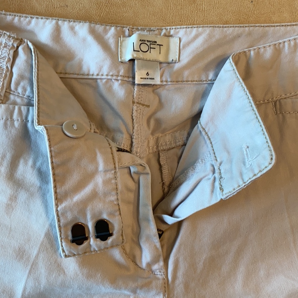 Shorts - Picture 3 of 3